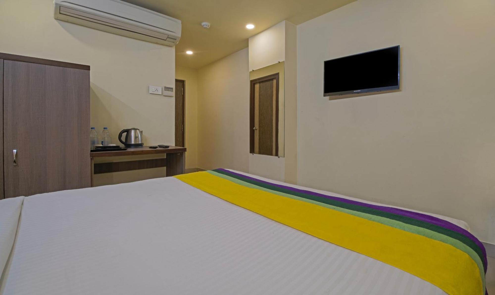 Itsy Hotels N Square Vijayawada Ngoại thất bức ảnh