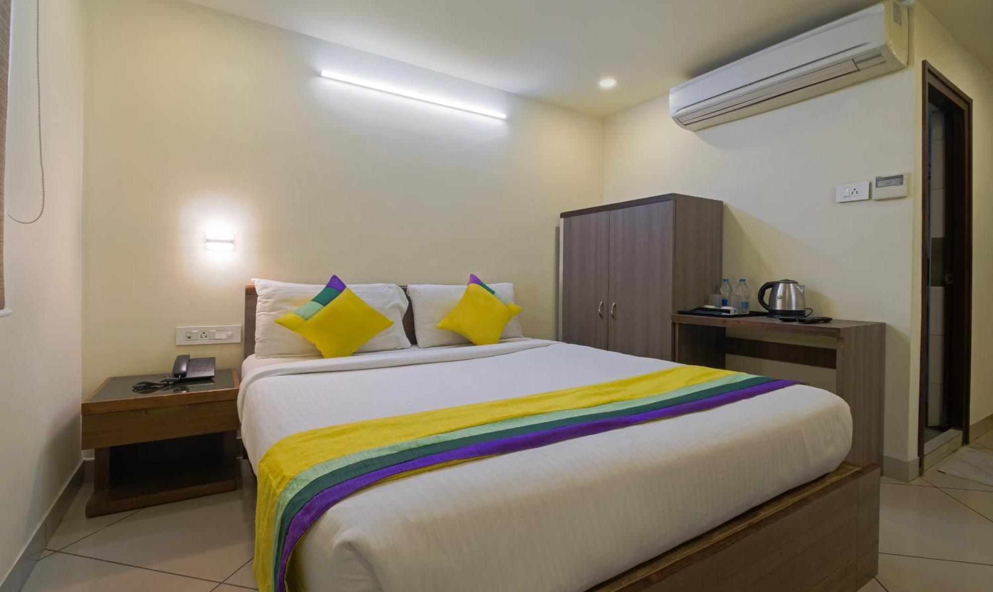 Itsy Hotels N Square Vijayawada Ngoại thất bức ảnh